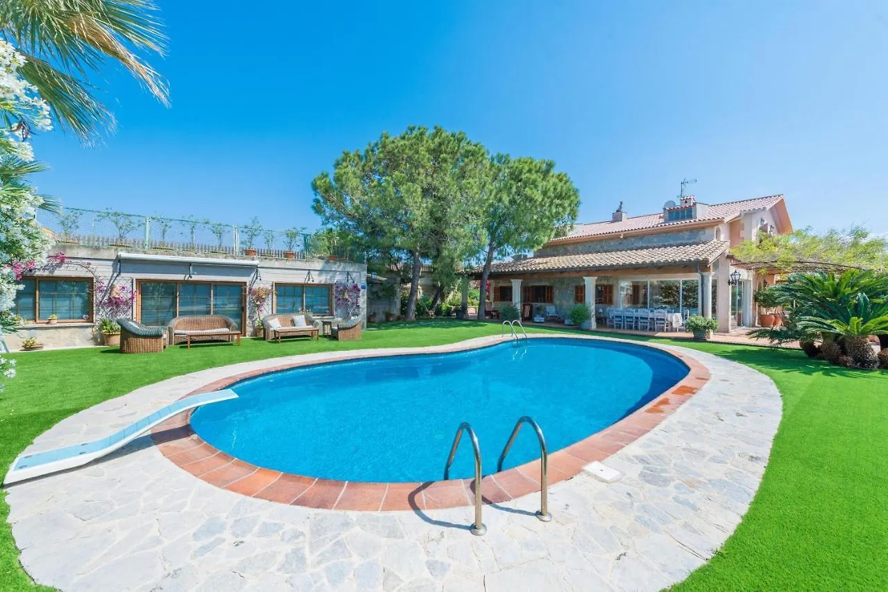 Villa Marjals 16 Muro