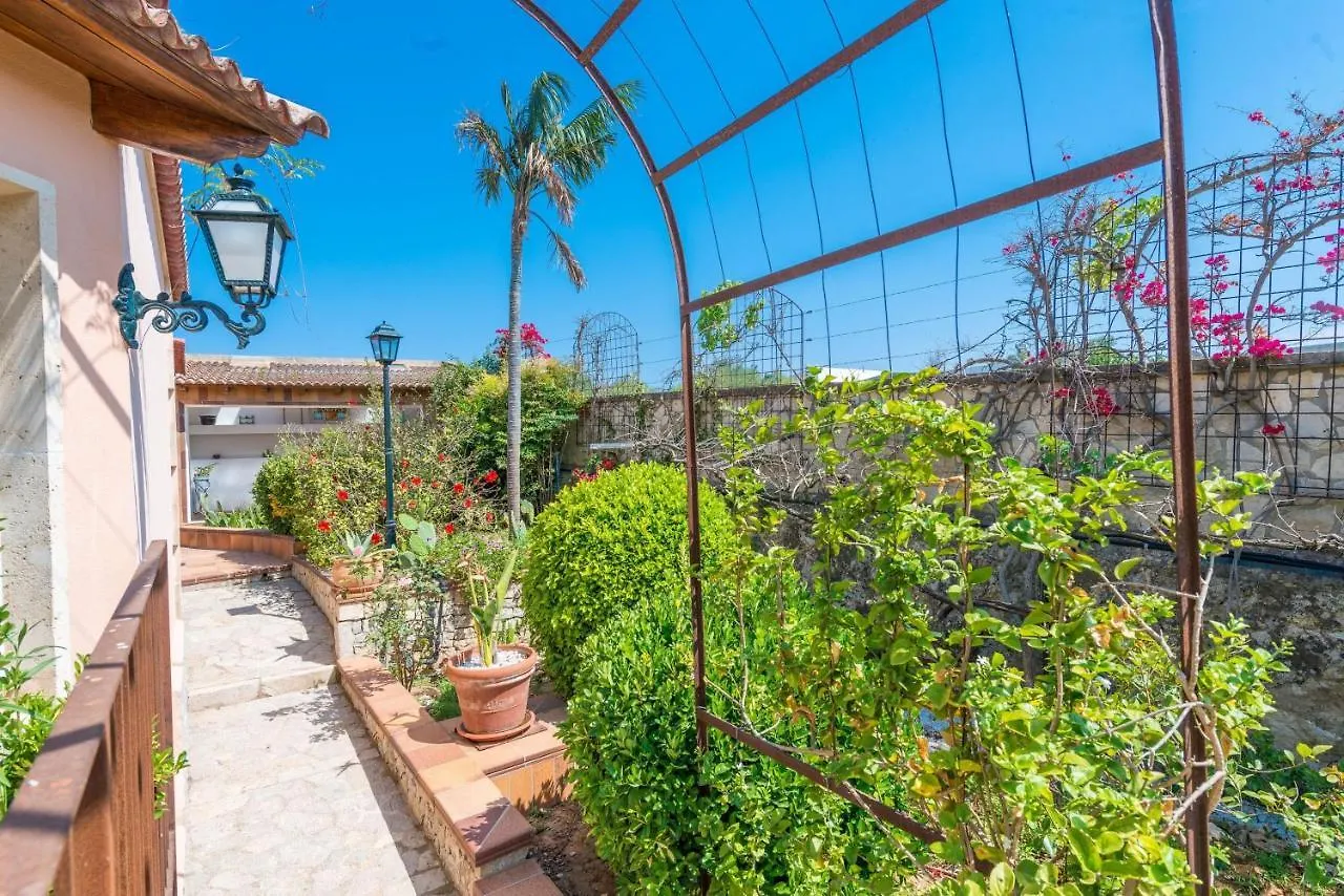 Villa Marjals 16 Muro